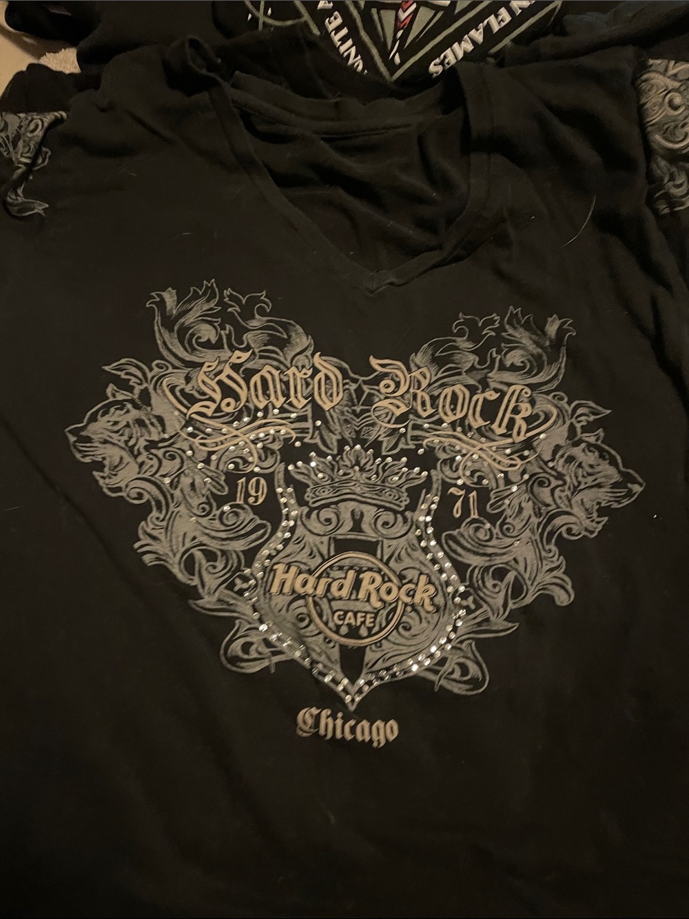 Hard Rock Cafe Chicago Black Graphic Hoodie Shirt with Crest and Studs